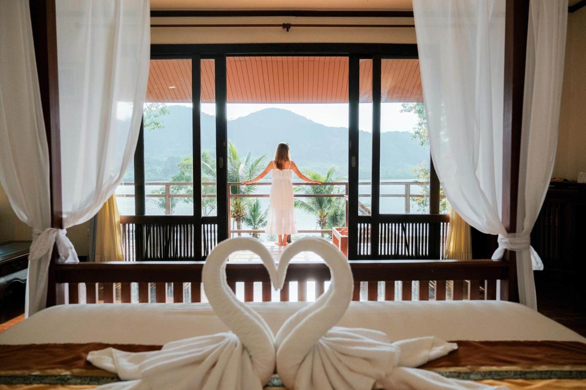 Kooncharaburi Resort - 코창 외부 사진